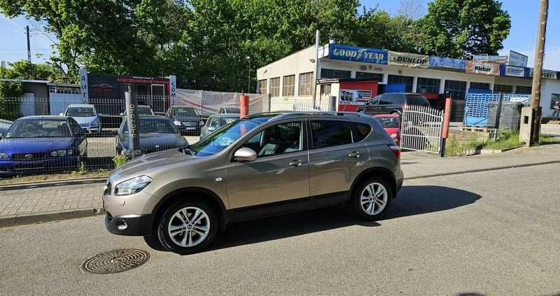 Nissan Qashqai cena 35999 przebieg: 165500, rok produkcji 2011 z Zakliczyn małe 781